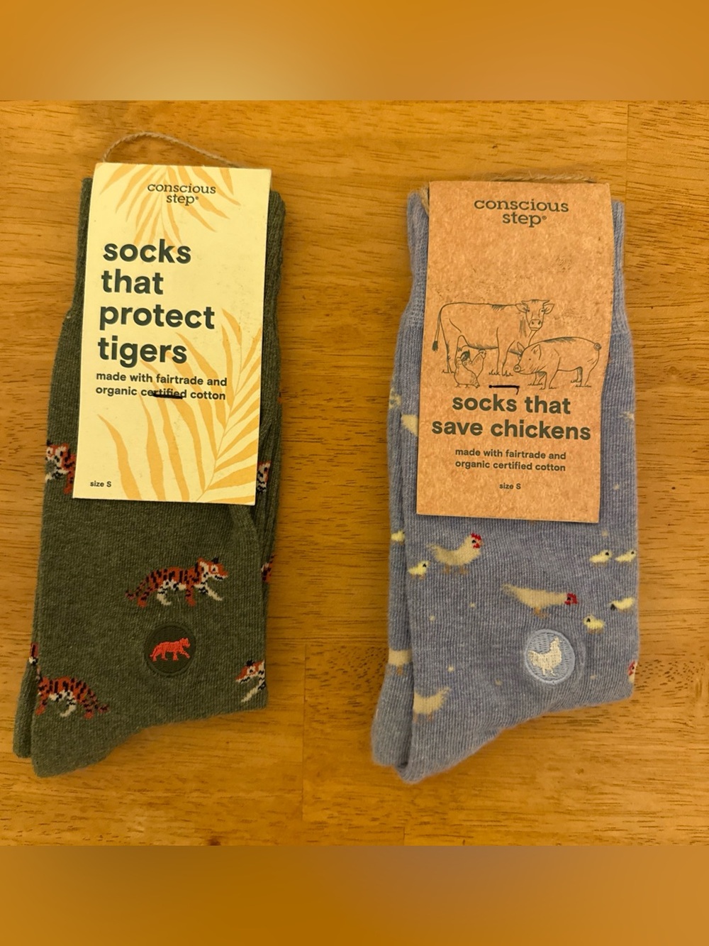 Conscious Step Organic Cotton Socks 2 Pair Mens 4-8 Women’s 5-9 Chicken Tiger S